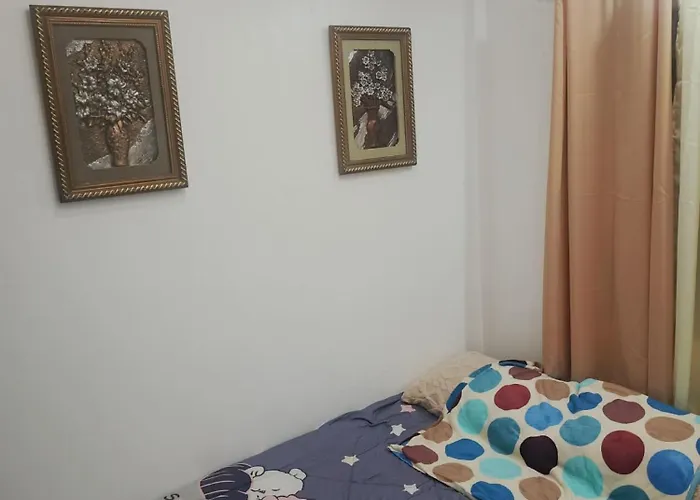 Cozy Staycation With Ac & Wi-fi Fully Furnished In Valenzuela Manila
